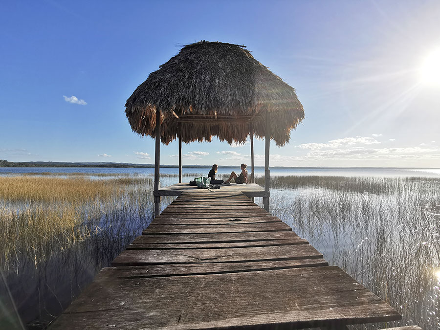 savourer le calme au bord du lac Peten Itza